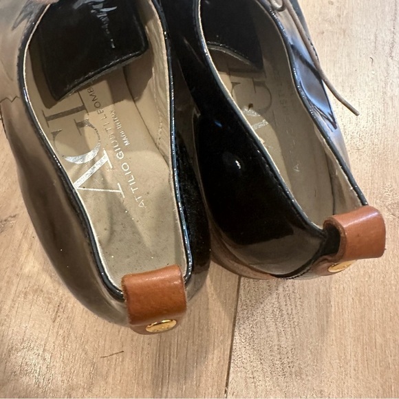 Agl Attilio Giusti Leombruni
Women's Black Oxford Flats Lace Up Patent - Picture 3 of 5